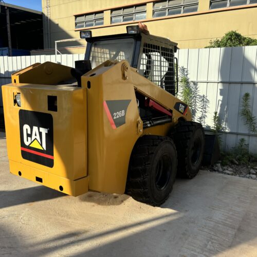 Original Used Caterpillar 226B Skid Steer Loader for Small Site Earthmoving - Loader - yixinexcavator.com