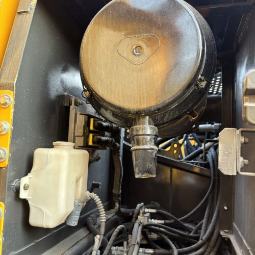 Original Used Volvo EC240 Hydraulic Excavator for Roadworks and Earthmoving</t...