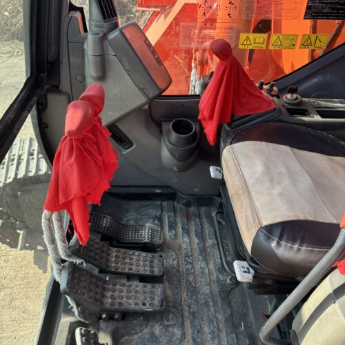 Original Used Hitachi ZX135 Crawler Excavator for Civil Works and Foundation D...