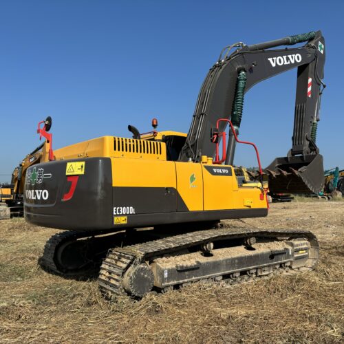 Original Used Volvo EC300DL Heavy Excavator for Mining and Civil Construction<...