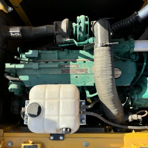 Original Used Volvo EC300DL Heavy Excavator for Mining and Civil Construction<...
