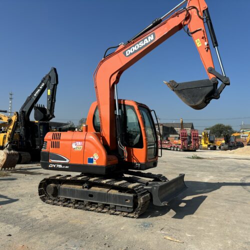 Original Used Doosan DX75LC-9C Compact Crawler Excavator for Construction Work - Excavator - yixinexcavator.com