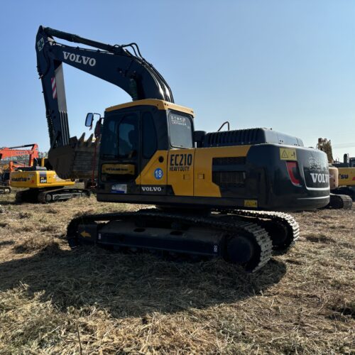 Original Used Volvo EC210 Tracked Digger for Site Preparation and Earthmoving<...