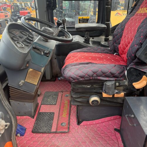 Original Used Doosan DL505 Wheel Loader for Quarry Loading and Bulk Materials - Loader - yixinexcavator.com