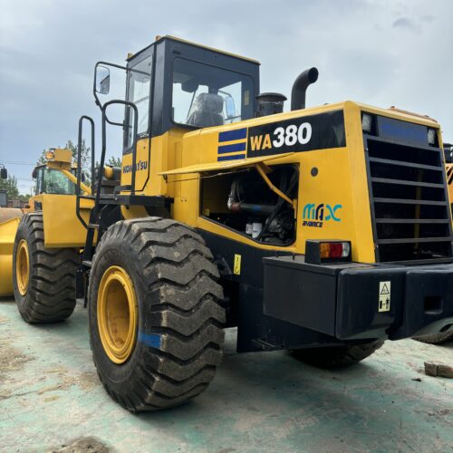 Original Used Komatsu WA380E Wheel Loader for Aggregate Loading and Material T...