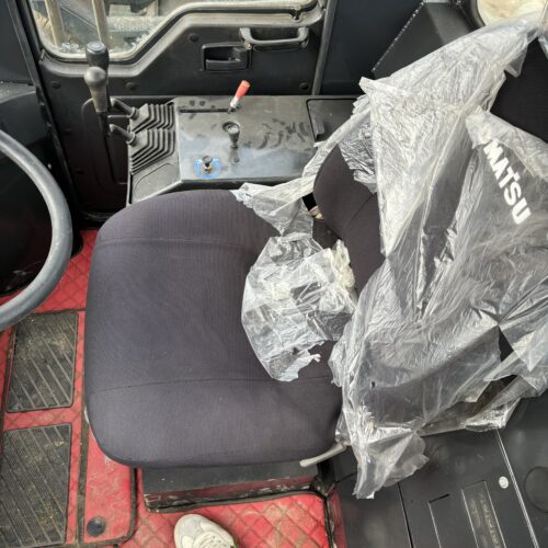 Original Used Komatsu WA380E Wheel Loader for Aggregate Loading and Material T...