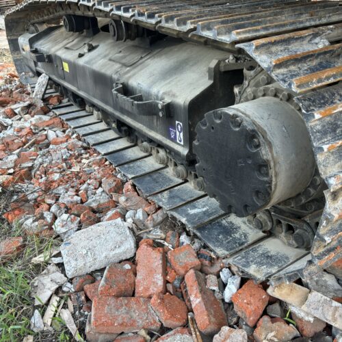 Original Used Hitachi ZX200 Crawler Excavator for Site Development and Trenchi...