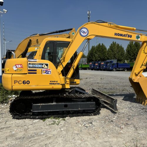 Original Used Komatsu PC60 Compact Hydraulic Excavator for Small Site Projects...