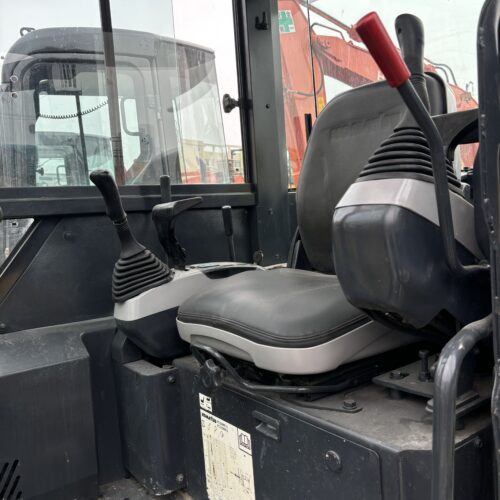 Original Used Komatsu PC40MR Compact Excavator for Garden and Utility Projects...