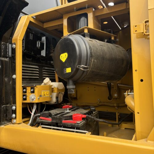 Original Used Caterpillar 330D2L Hydraulic Excavator for Heavy Construction an...