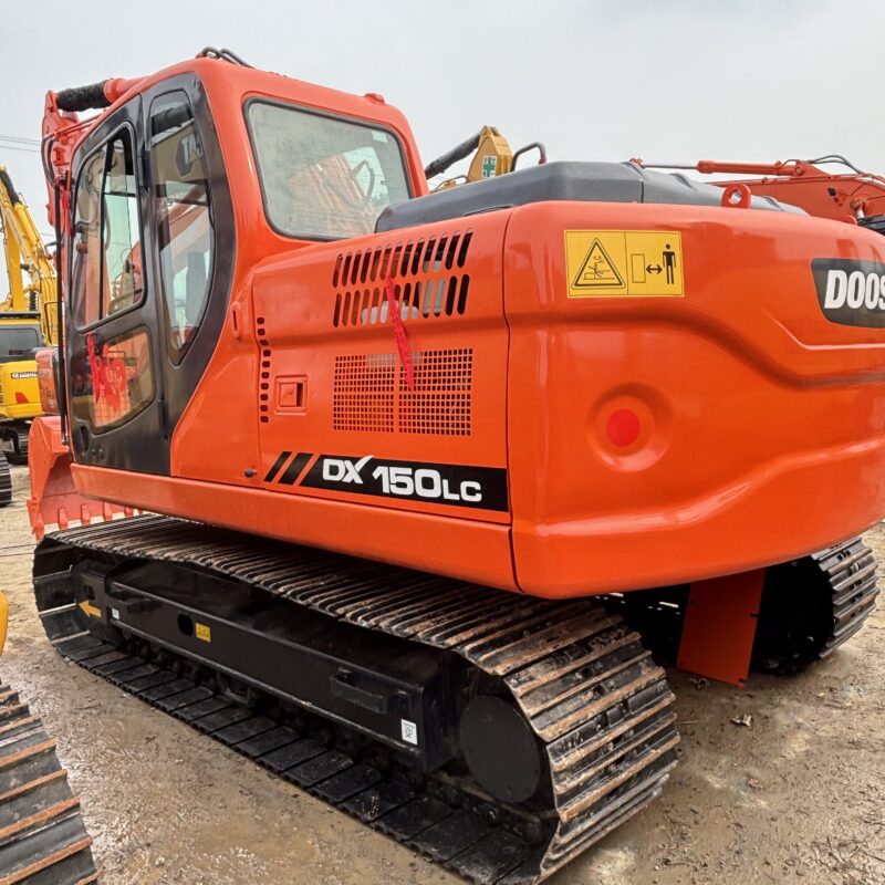 Original Used Doosan DX150 Hydraulic Excavator for Road and Building Projects<...