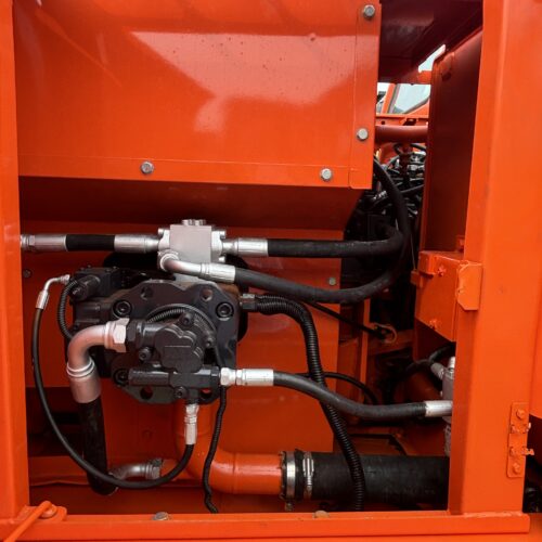Original Used Doosan DX150 Hydraulic Excavator for Road and Building Projects<...