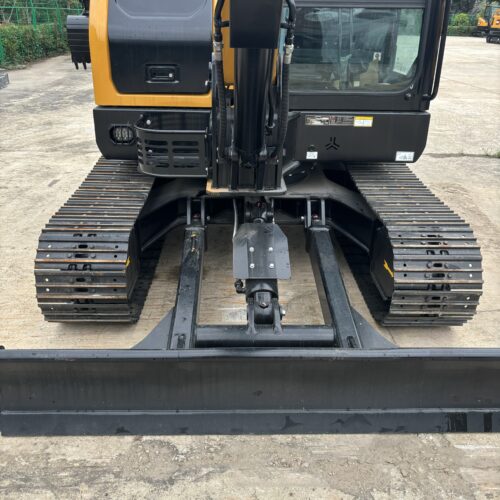 Original Used SANY SY55U Zero Tail Swing Mini Excavator for Confined Work Area...