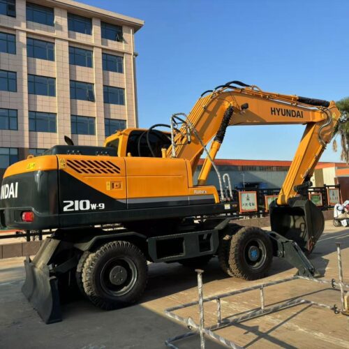 Original Used Hyundai R210W-9 Wheeled Excavator for Roadside and Urban Work</t...