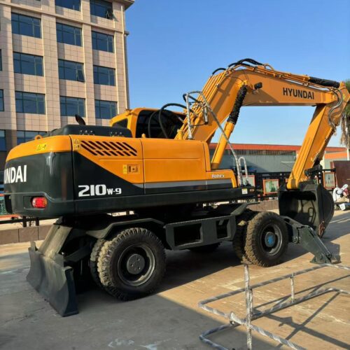 Original Used Hyundai R210W-9 Wheeled Excavator for Roadside and Urban Work</t...