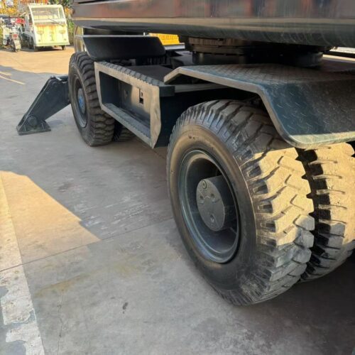Original Used Hyundai R210W-9 Wheeled Excavator for Roadside and Urban Work</t...