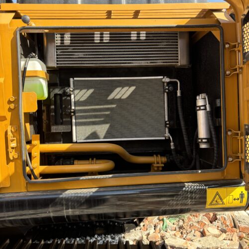 Original Used SANY SY235H Hydraulic Digger for Civil Engineering and Site Work...