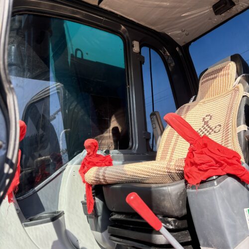 Original Used Kobelco SK200D Excavator for Heavy Site Work and Material Handling - Excavator - yixinexcavator.com