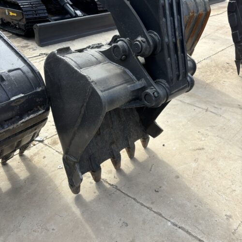 Original Used Volvo EC60D Compact Excavator for Utility and Landscaping Projec...
