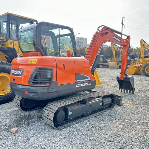 Original Used Doosan DX60-9C Mini Excavator for Landscaping and Narrow Access ...