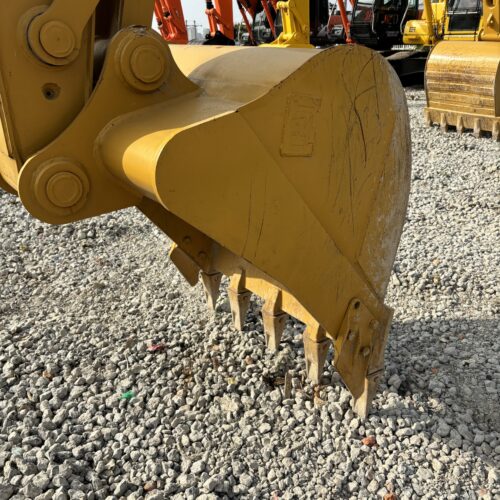 Original Used Caterpillar 323D2L Tracked Excavator for Building and Groundwork...