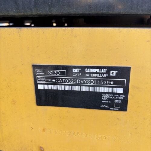Original Used Caterpillar 323D2L Tracked Excavator for Building and Groundwork...