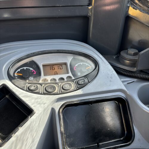 Original Used Bobcat E20 Mini Excavator for Landscaping and Restricted Access ...