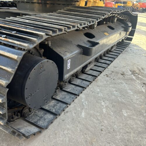 Original Used Doosan DX225LCA Crawler Excavator for Earthmoving and Infrastruc...
