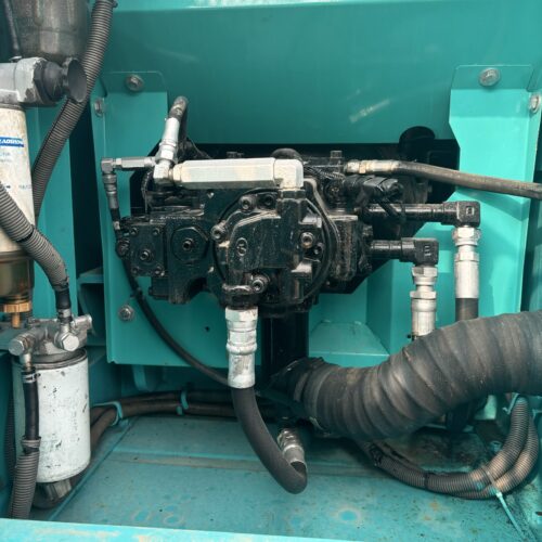 Original Used Kobelco SK130 Hydraulic Digger for Roadworks and Construction</t...