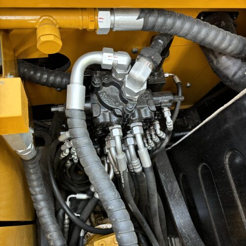Original Used SANY SY95C Compact Hydraulic Excavator for Utility Construction<...