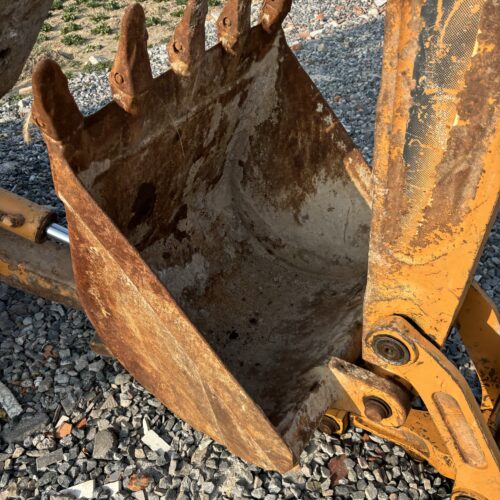 Original Used CASE 580 Backhoe Loader for Road Repair and Utility Excavation - Loader - yixinexcavator.com