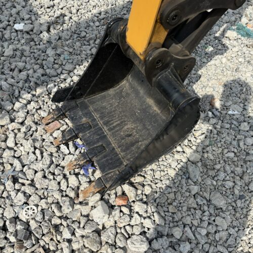 Original Used SANY SY26U Compact Mini Excavator for Garden and Utility Work</t...
