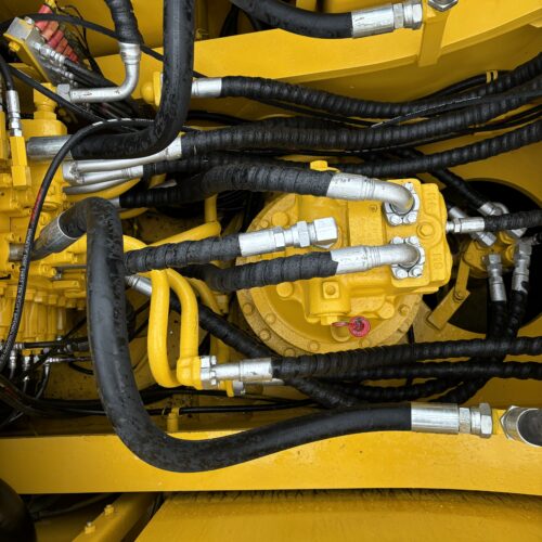 Original Used Komatsu PC300 Excavator for Heavy Groundworks and Infrastructure...