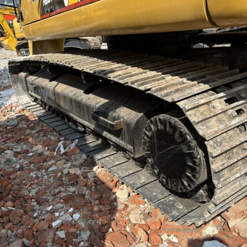 Original Used Caterpillar 320CL Crawler Excavator for Foundation and Site Work - Excavator - yixinexcavator.com