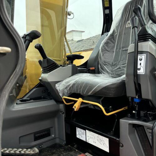 Original Used Caterpillar 307.5 Compact Excavator for Trenching and Landscaping - Excavator - yixinexcavator.com