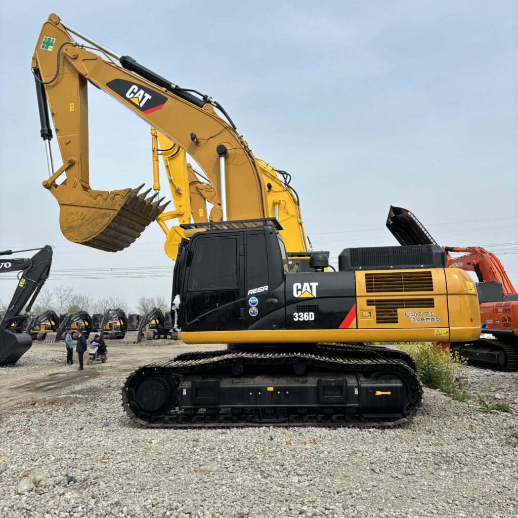 Original Used Caterpillar 336D Tracked Digger for Earthmoving and Civil Engine...