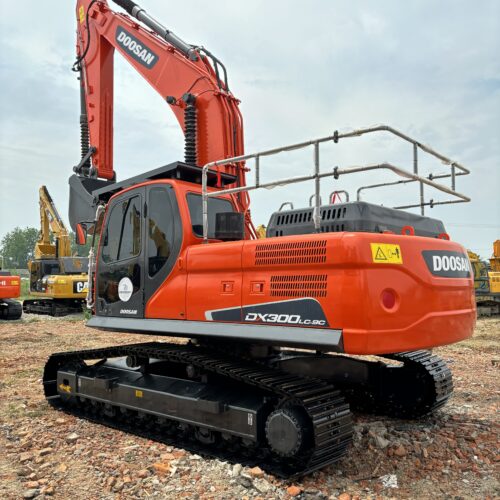 Original Used Doosan DX300LC-9C Large Hydraulic Excavator for Quarry and Earth...