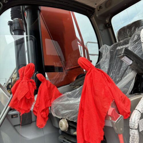 Original Used Doosan DX300LC-9C Large Hydraulic Excavator for Quarry and Earth...
