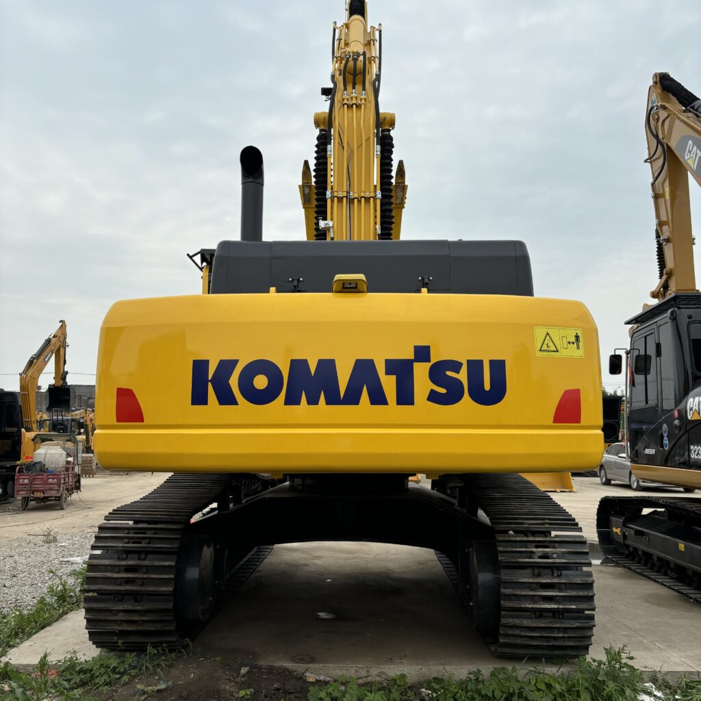 Original Used Komatsu PC400LC Large Crawler Excavator for Heavy Earthmoving</t...