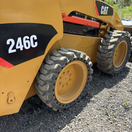 Original Used Caterpillar 246C Skid Steer Loader for Compact Jobsite Handling - Loader - yixinexcavator.com