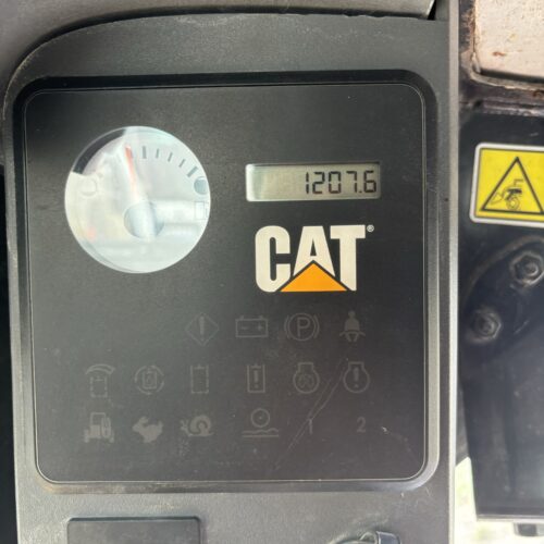 Original Used Caterpillar 246C Skid Steer Loader for Compact Jobsite Handling - Loader - yixinexcavator.com