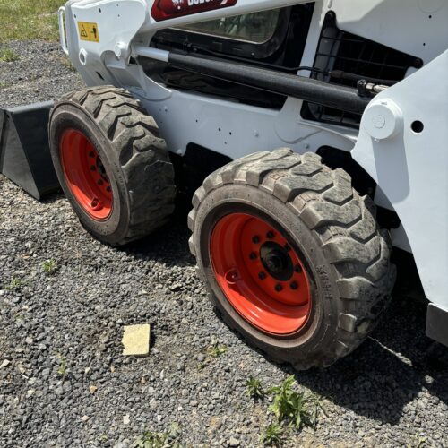 Original Used Bobcat S550 Compact Skid Steer Loader for Jobsite Material Handling - Loader - yixinexcavator.com