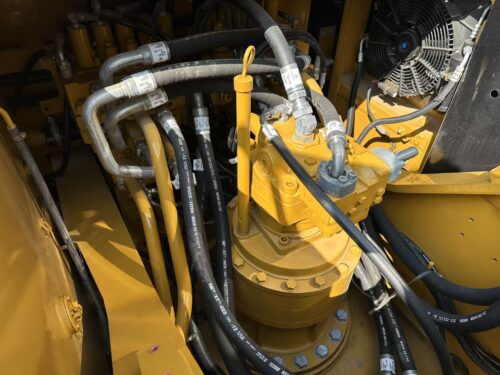 Original Used Caterpillar 325D Crawler Excavator for General Earthworks and Co...