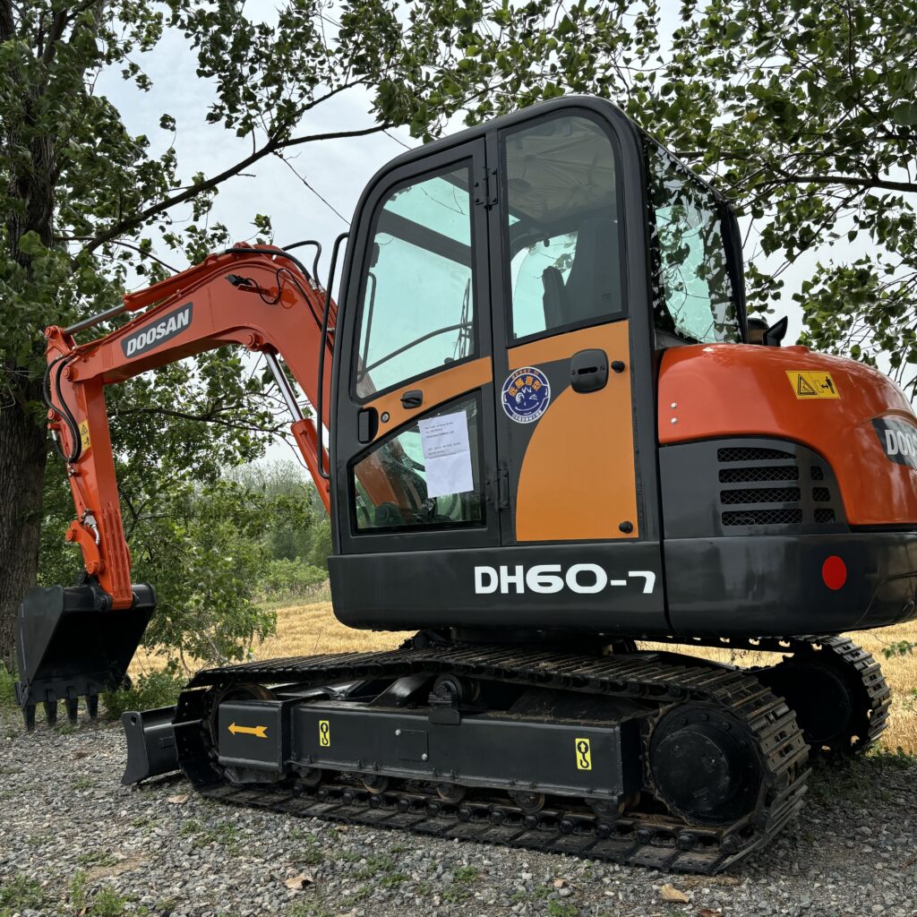 Original Used Doosan DH60-7 Crawler Digger for Foundation and Groundworks</trp...