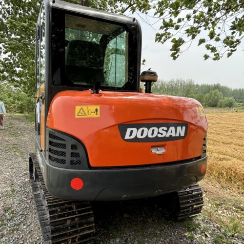 Original Used Doosan DH60-7 Crawler Digger for Foundation and Groundworks</trp...