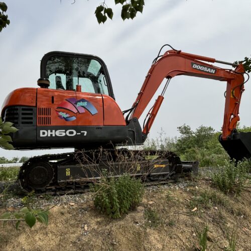 Original Used Doosan DH60-7 Crawler Digger for Foundation and Groundworks</trp...