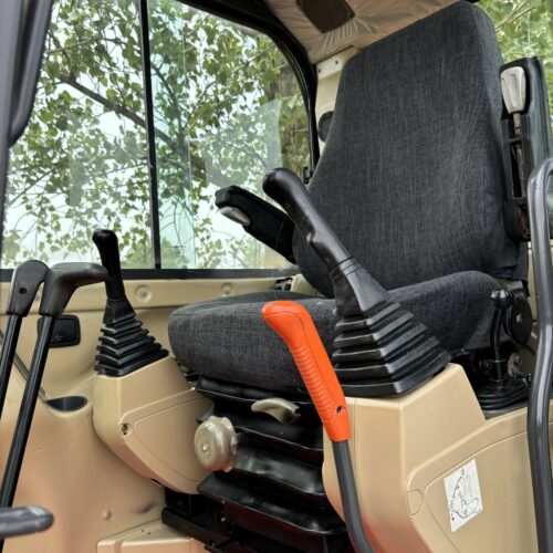 Original Used Doosan DH60-7 Crawler Digger for Foundation and Groundworks</trp...