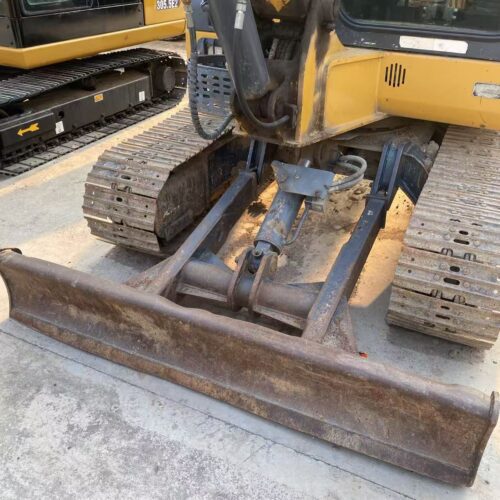 Original Used XCMG XE60D Small Crawler Excavator for Trenching and Site Develo...