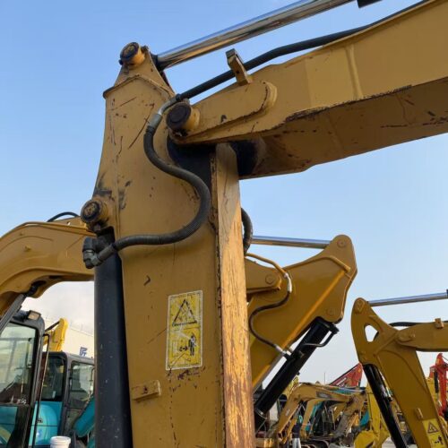 Original Used XCMG XE60D Small Crawler Excavator for Trenching and Site Develo...
