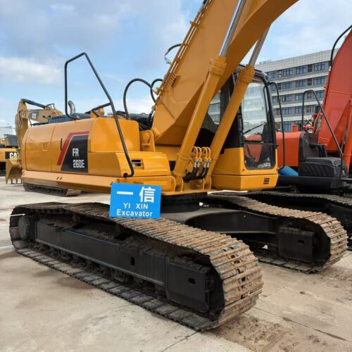 Original Used LOVOL FR260E Hydraulic Digger for Earthmoving and Road Construction - Excavator - yixinexcavator.com